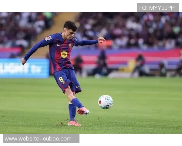 佩德里在欧洲世预赛进攻三区传球成功164次成最佳球员展现卓越传球能力 佩德里在欧洲世预赛进攻三区传球成功164次成最佳球员展现卓越传球能力