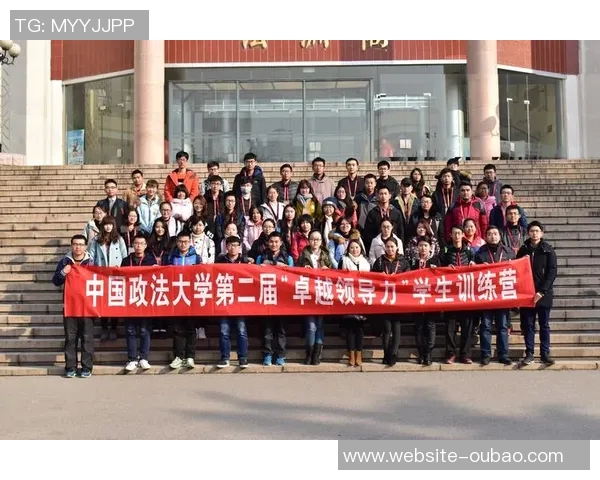 球队训练营展现出卓越防守与灵活无球进攻的新策略